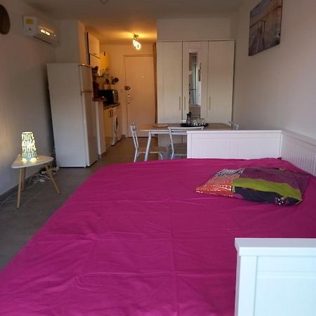 Les Appartements De Lina - Studio West City - Self Check-In Λα Γκραντ-Μοτ Εξωτερικό φωτογραφία